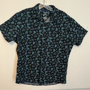 Apartment 9 men’s short sleeve shirt, medium premier untucked fit Hawaii print.